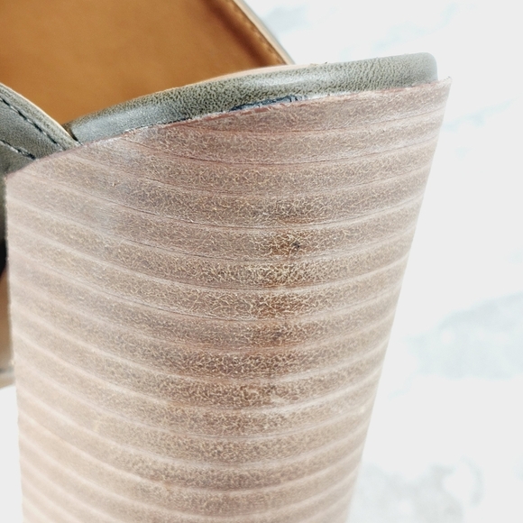 NEW DV Dolce Vita Brista Green Cream Leather Block Heel Sandals D272 - Picture 13 of 14